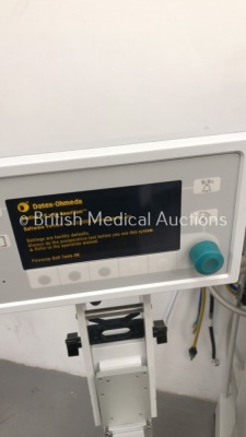 Datex-Ohmeda Aestiva/5 Anaesthesia Machine with Datex-Ohmeda Aestiva/5 SmartVent Software Version 4.5, Oxygen Mixer, Bellows, Absorber and Hoses (Powe - 3