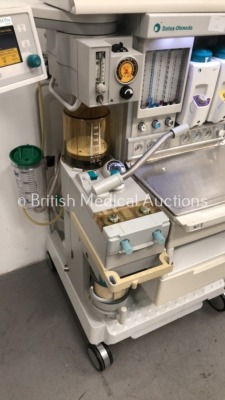 Datex-Ohmeda Aestiva/5 Anaesthesia Machine with Datex-Ohmeda Aestiva SmartVent Software Version 4.5 PSV Pro, 1 x Datex-Ohmeda Tec 7 Sevoflurane Vapori - 5