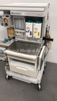 Datex-Ohmeda Aestiva/5 Anaesthesia Machine with Datex-Ohmeda Aestiva SmartVent Software Version 4.8 PSV Pro, 1 x Datex-Ohmeda Tec 7 Sevoflurane Vapori - 7