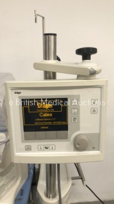 Drager Caleo Infant Incubator Version 2.11 with Mattress (Powers Up) * SN ARRL-0309 * - 2