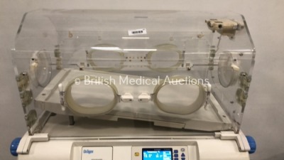 Drager Isolette C2000 Infant Incubator Software Version 3.12 (Powers Up) * SN PK11957 * - 4