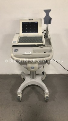 GE Marquette MAC 5000 ECG Machine on Stand (Powers Up) * SN H3WT1324P *