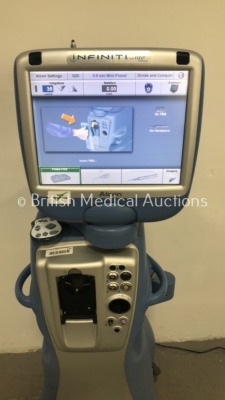 Alcon Infiniti Vision System Ref 210-0000-511 with 1 x Remote Control and 1 x Footswitch (Powers Up) * SN 1201466201X * * Mfd March 2012 *