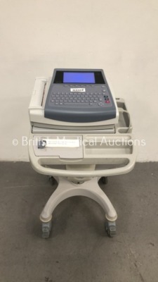 GE MAC 1600 ECG Machine Software Version 1.0.4 on Stand with 10 Lead ECG Leads (Powers Up) *S/N SDE08400088NA*