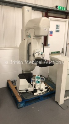 GE Diamond Model MGX-2000 Mammography System with Generator, Accessories and Lead Glass Screen * Mfd Sept 2008 * * SN 30027 *