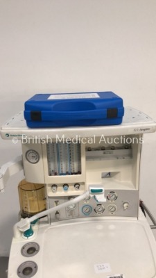 Datex-Ohmeda S/5 Aespire Anaesthesia Machine with Datex-Ohmeda 7100 Ventilator Software Version 3.1, Bellows, Absorber and Hoses (Powers Up) - 3