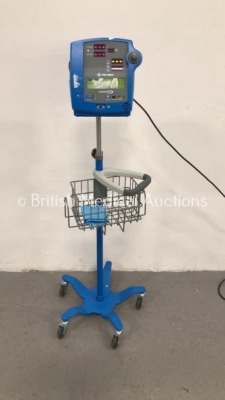 GE Dinamap Pro 300V2 Patient Monitor on Stand (Powers Up) * SN AAX08350042SA *