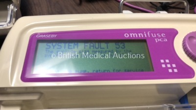 Job Lot of Pumps Including 2 x Graseby 500 Modular Infusion Pumps (Both Power Up, 1 with Service Message) 3 x Graseby Omnifuse pca Syringe Pumps (All - 4