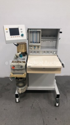 Datex-Ohmeda Aestiva/5 Anaesthesia Machine with Datex-Ohmeda 7100 Ventilator,Absorber,Oxygen Mixer,Bellows and Hoses (Draws Power But Doesn't Turn On)