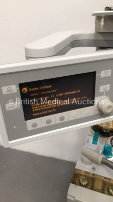 Datex-Ohmeda Aestiva 3000 Anaesthesia Machine with Datex-Ohmeda SmartVent Software Version 3.2 with GE Module Rack Including 1 x E-CAi0v Gas Module wi - 3