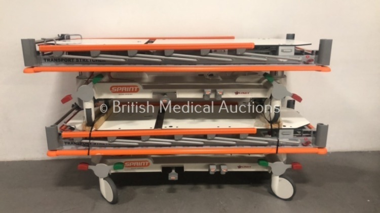 2 x Linet Spirit Divan Design Hydraulic Transport Stretcher/Trolleys * In Excellent Condition * (Hydraulics Tested Working)