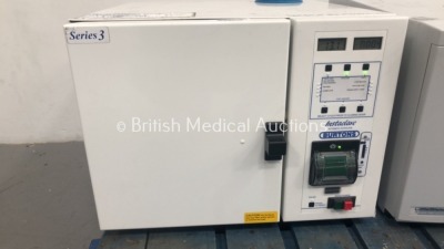 Burtons Instaclave Series 3 Automatic Autoclave (Powers Up) * Mfd 2012 *