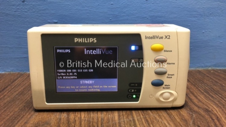 Philips IntelliVue X2 Handheld Patient Monitor S/W Rev G.01.75 with Press/Temp, NBP, SpO2 and ECG/Resp Options with 1 x Battery (Powers Up) *Mfd 2009*