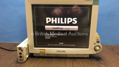 Philips IntelliVue MP70 Touch Screen Patient Monitor Software Version H.15.45 *Mfd 2008-09*(Powers Up) with 1 x M3001A Module *Mfd 2008-09*