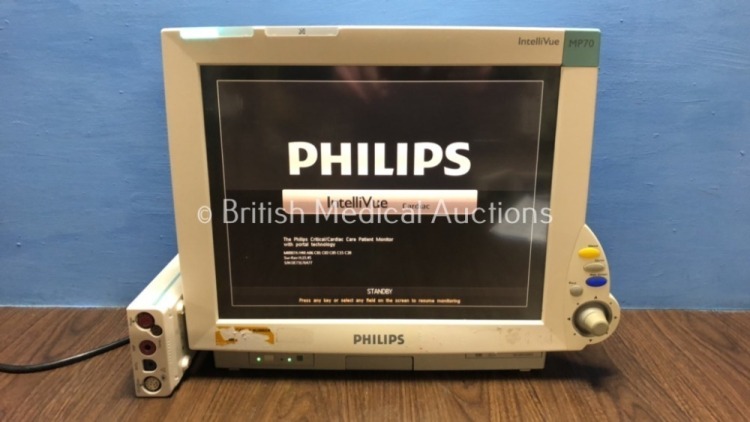 Philips IntelliVue MP70 Touch Screen Patient Monitor Software Version H.15.45 *Mfd 2008-09*(Powers Up) with 1 x M3001A Module *Mfd 2008-03*