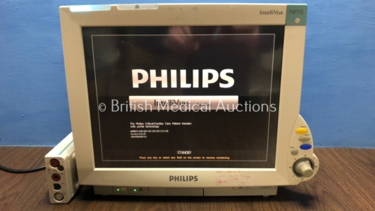 Philips IntelliVue MP70 Touch Screen Patient Monitor Software Version H.15.45 *Mfd 2009-04*(Powers Up) with 1 x M3001A Module *Mfd 2008-04*