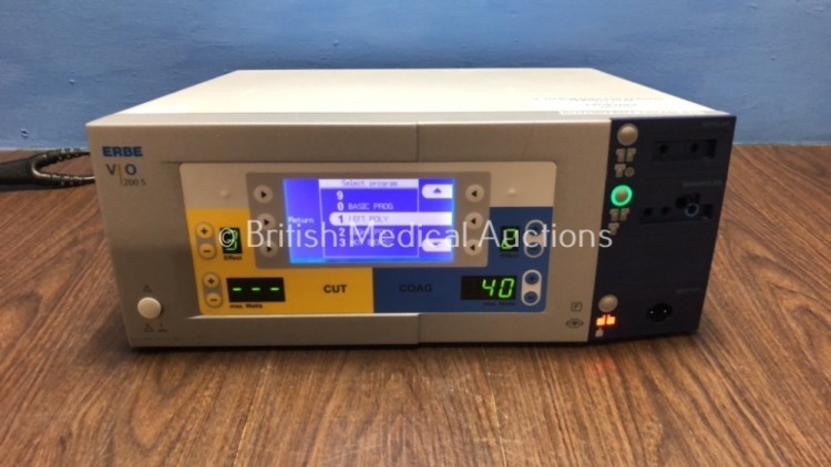 ERBE VIO 200 S Electrosurgical Unit V2.2.2 (Powers Up) *11311855*