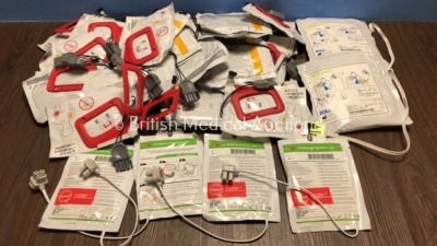 Job Lot of Electrode Packs Including Physio Control, 2 x CPR-D-padz and 4 x CU Medical (Recently Out of Date)