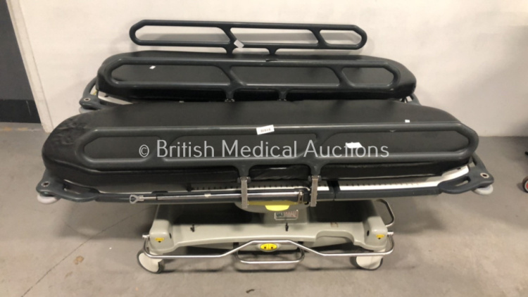 2 x Anetic Aid QA3 Hydraulic Patient Trolleys with Mattresses (Both Hydraulics Tested Working)