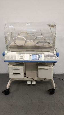 Drager Air-Shields Isolette C200 Infant Incubator Software Version 3.01 with Mattress (Powers Up) *S/N VE21347*