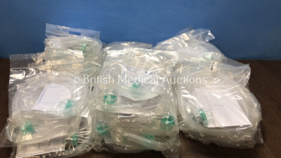 33 x Pneupac Ref 100/905/300 Single Limb Circuits for Ventilators (All Unused in Packaging)