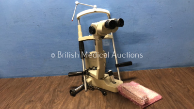 CSO SL 950 Slit Lamp with Chin Rest (Untested Due to No Power Supply)