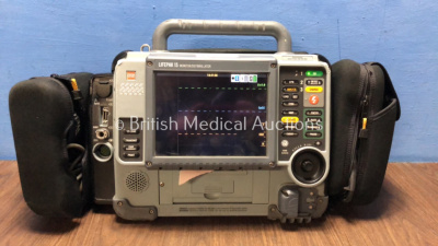 Medtronic Physio-Control Lifepak 15 12-Lead Monitor / Defibrillator *Mfd - 2009* Ref - 99577-000025 P/N - V15-2-000030 Software Version - 3207410-007