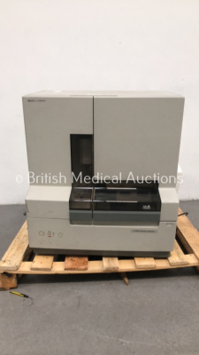 Hitachi AB Applied Biosystems ABI Prism 3130x/ Genetic Analyzer (Powers Up) *S/N 1476-0030*