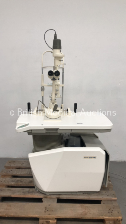 Autodesk ST-40 Ophthalmic Table with Takagi SM-70N Slit Lamp Microscope with 2 x Eyepieces (Powers Up - No Bulb)