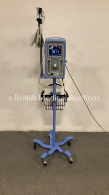 Viasys Infant Flow SiPAP on Stand Part No 675-CFG-004 *S/N AKN02442* **Mfd 12/2009** with Transducer Interface (Powers Up)