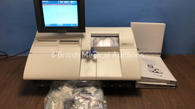 Radiometer ABL800 Flex Blood Gas Analyzer with Instruction Manual and Accessories (Powers Up) *W*