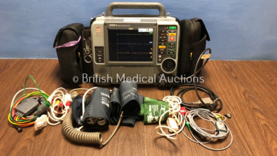 Medtronic Physio-Control Lifepak 15 12-Lead Monitor / Defibrillator *Mfd - 2010* Ref - 99577-000025 P/N - V15-2-000030 Software Version - 3306808-007