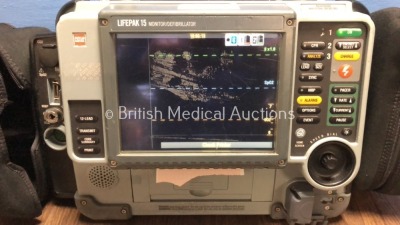 Medtronic Physio-Control Lifepak 15 12-Lead Monitor / Defibrillator *Mfd - 2010* Ref - 99577-000025 P/N - V15-2-000030 Software Version - 3207410-007 - 2