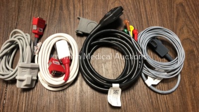 Medtronic Physio-Control Lifepak 15 12-Lead Monitor / Defibrillator *Mfd - 2010* Ref - 99577-000025 P/N - V15-2-000030 Software Version - 3207410-007 - 4