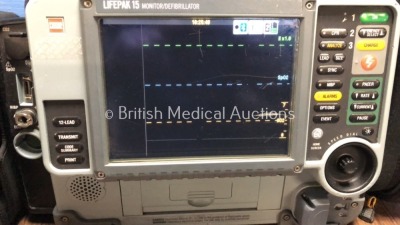 Medtronic Physio-Control Lifepak 15 12-Lead Monitor / Defibrillator *Mfd - 2009* Ref - 99577-000025 P/N - V15-2-000030 Software Version - 3306808-007 - 2