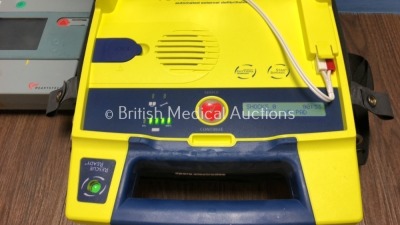 Job Lot Including 1 x Cardiac Science Powerheart AED G3 Automated External Defibrillator with Accessories and Carry Case (Powers Up with Stock Battery - 2