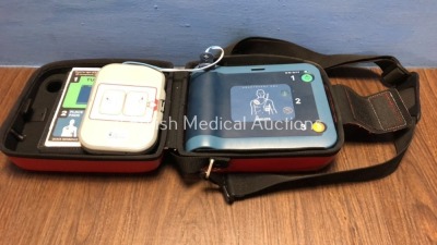 Philips Heartstart FRx Defibrillator in Carry Case with Philips Heartstart M5070A Battery *Install Date 2021-09 (Powers Up)