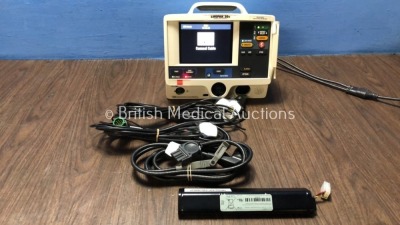 Medtronic Lifepak 20 Defibrillator / Monitor Including ECG and Printer Options with 1 x Paddle Lead, 1 x 3 Lead ECG Lead and 1 x Battery (Powers Up) *