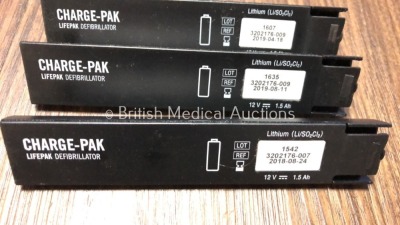 32 x Lifepak Defibrillator Charge-Pak Batteries - Out of Date (Untested) - 2