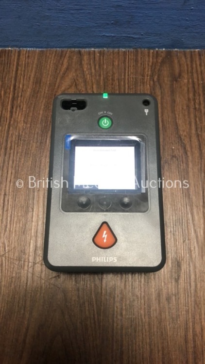 Philips HeartStart FR3 Defibrillator with 1 x Philips HeartStart Battery * Install Before 2024 * (Powers Up)