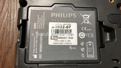 2 x Philips Heartstart FR3 Defibrillators with Batteries - Install Dates 2023-04 / 2022-07 in Cases, 1 with Marks -See Photo (Both Power Up) *C15C-010 - 5