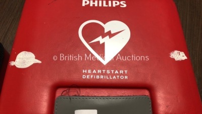 2 x Philips Heartstart FR3 Defibrillators with Batteries - Install Dates 2023-04 / 2022-07 in Cases, 1 with Marks -See Photo (Both Power Up) *C15C-010 - 6