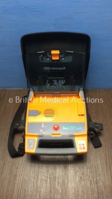 Cardiac Science Responder AED Automated External Defibrillator with Carry Case (Powers Up with Stock Battery-Battery Not Included) - 2