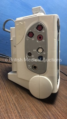 1 x Philips HeartStart MRx Defibrillator with BP1,BP2,NBP,ECG,SpO2,Press and Printer Options with Module and Battery and 1 x Philips HeartStart MRx De - 4