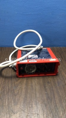 Parapac 200D Ventilator with Hose *S/N 1128239*