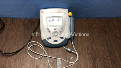 Chattanooga Group Intelect Mobile Model 2776 Dual Frequency Ultrasound Therapy Unit Version 2.2 *Mfd - 01/2008* with Handpiece (Powers Up)