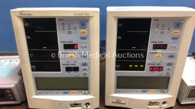 Job Lot Including 2 x Datascope Accutorr Plus Monitors, 1 x Nellcor N-560 Oximeter, 1 x Covidien Vital Vue Light Power Source and 1 x Teledyne TED 200 T7 Oxygen Monitor - 4