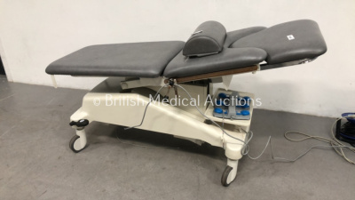 Huntleigh Electric Patient Examination Couch with Foot Controller (Powers Up - Damage to Wiring)