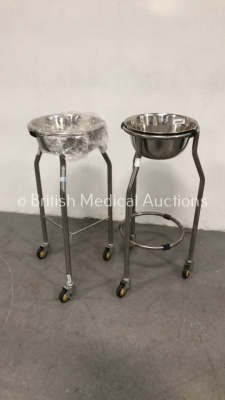 2 x Bristol Maid Stainless Bowl Stands with Bowls