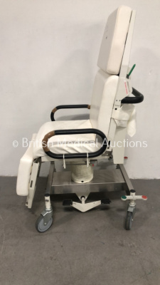 Lab Crafters Therapy Chair *S/N 083107381*